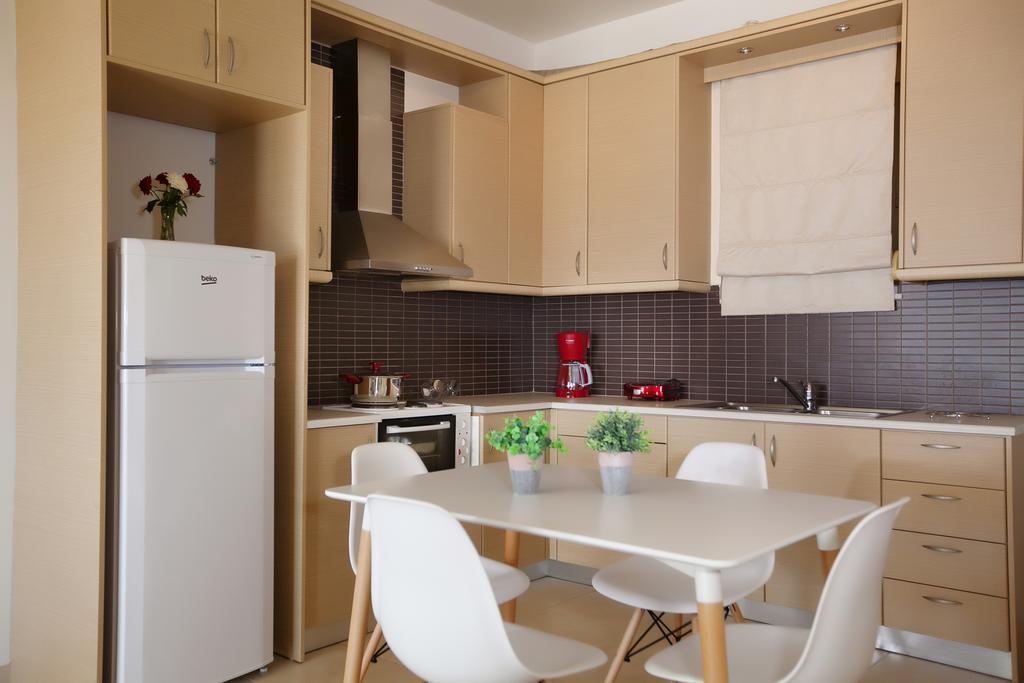 Petra Thea Apartments 2 Kalamata Luaran gambar