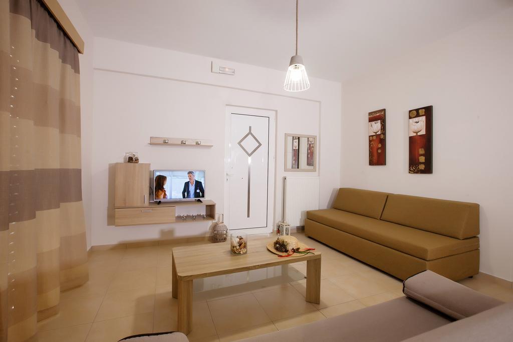 Petra Thea Apartments 2 Kalamata Luaran gambar